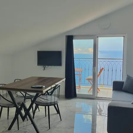 Eyluel Lotus Appartement Kaş